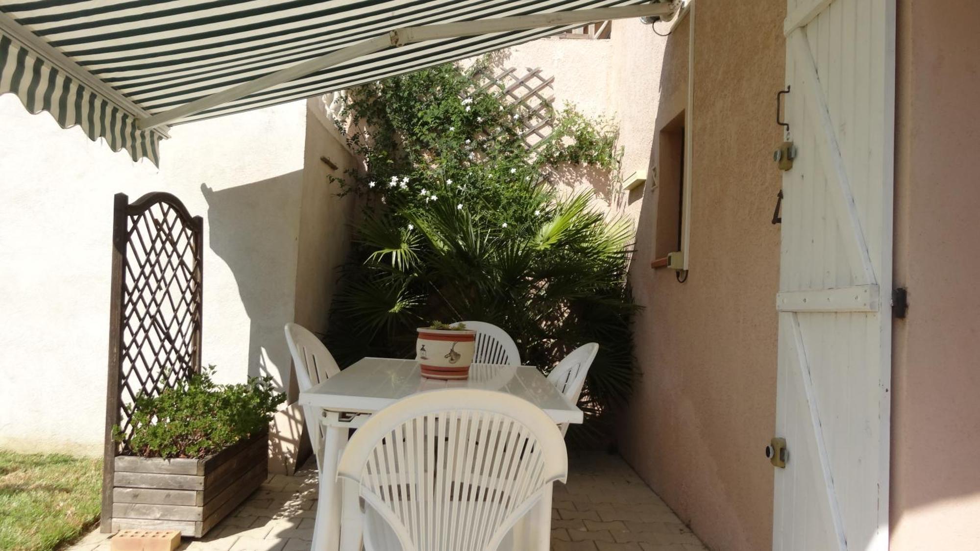Jolie Studio En Rez De Jardin A L'Estaque Mourepiane Marseilles Exterior foto
